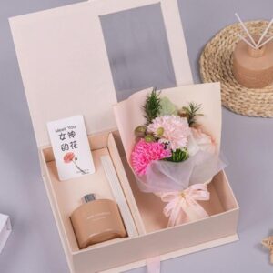 Valentine’s Special: Home Fragrance & Flower Gift Set